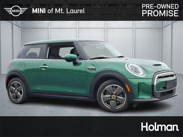 used 2023 MINI SE Hardtop car, priced at $19,888