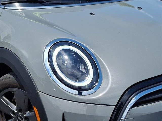 used 2023 MINI Hardtop car, priced at $23,530