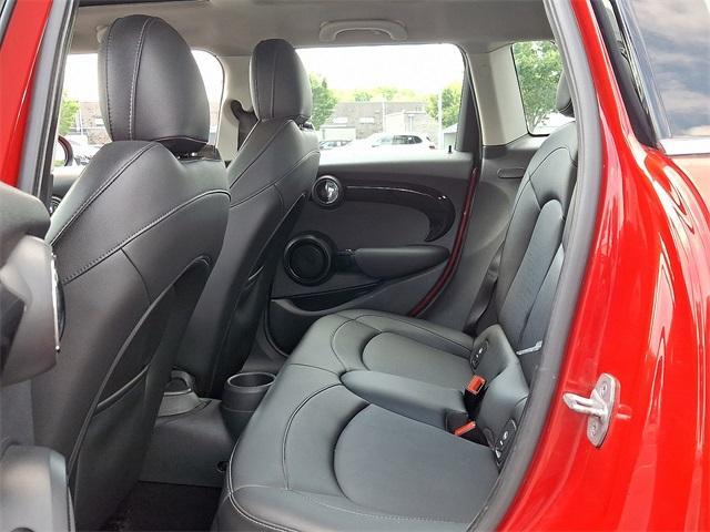 used 2019 MINI Hardtop car, priced at $16,499