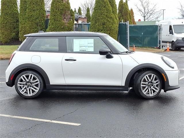 new 2025 MINI Hardtop car, priced at $33,195