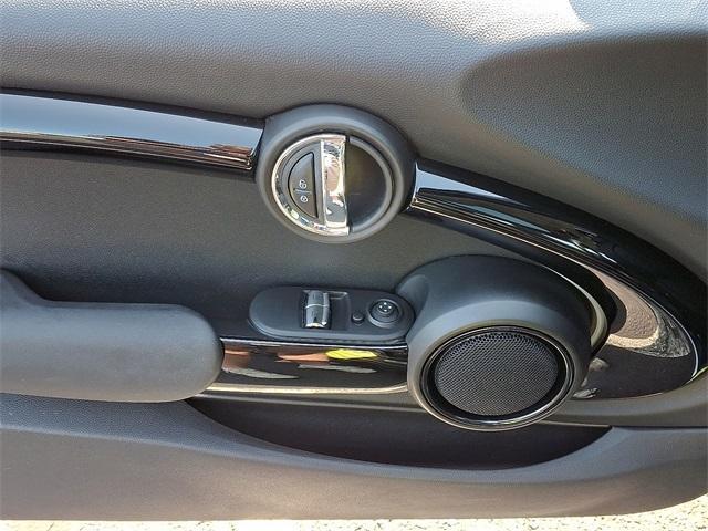 used 2023 MINI Hardtop car, priced at $24,945