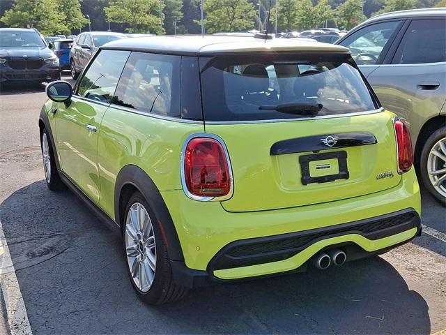 used 2023 MINI Hardtop car, priced at $26,220