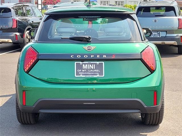 new 2025 MINI Hardtop car, priced at $35,895