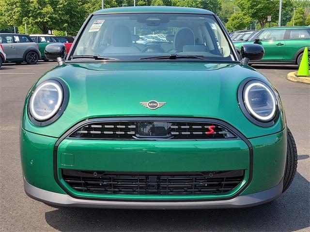 new 2025 MINI Hardtop car, priced at $35,895