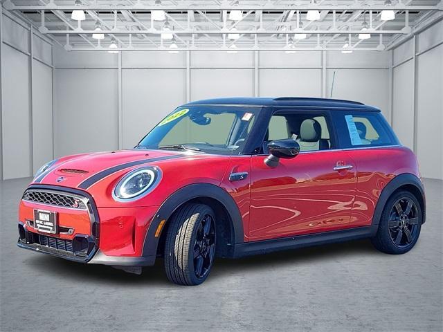 used 2022 MINI Hardtop car, priced at $21,430