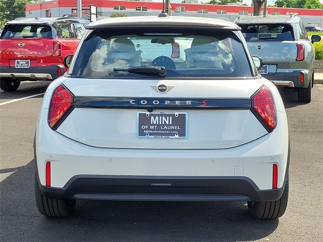 new 2025 MINI Hardtop car, priced at $35,845