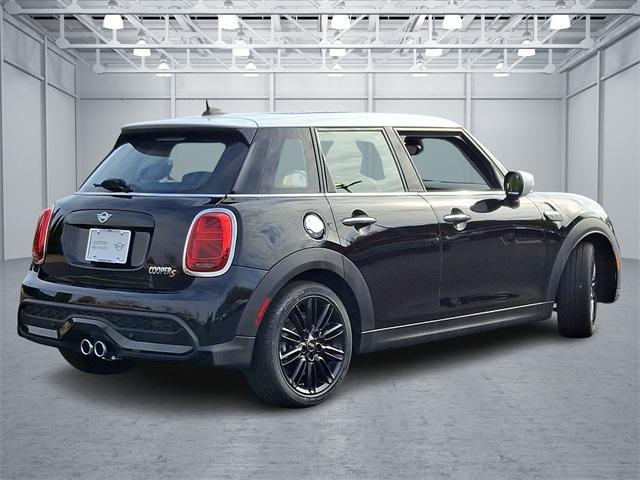 used 2022 MINI Hardtop car, priced at $23,320