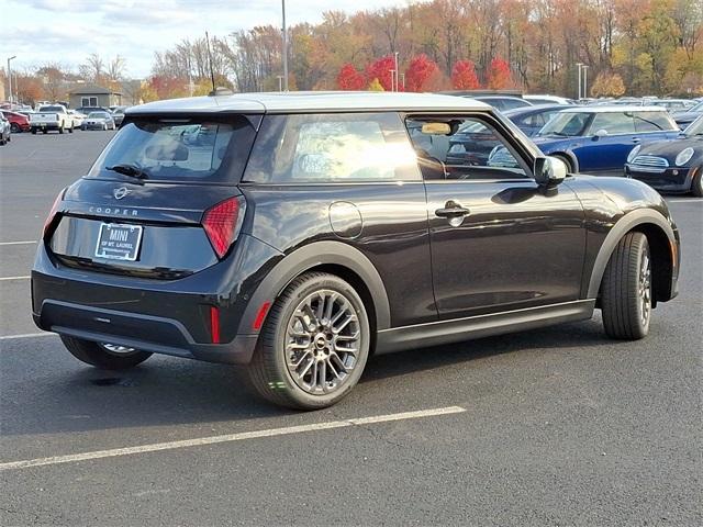 new 2025 MINI Hardtop car, priced at $32,345