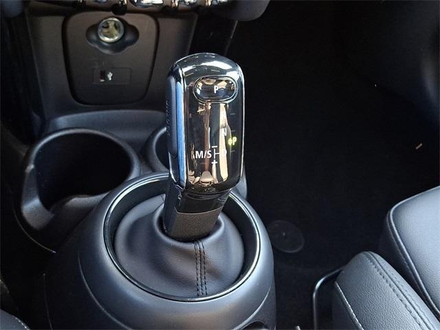 used 2023 MINI Hardtop car, priced at $25,640