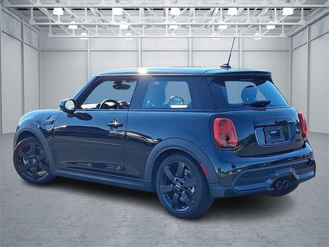 used 2023 MINI Hardtop car, priced at $25,640