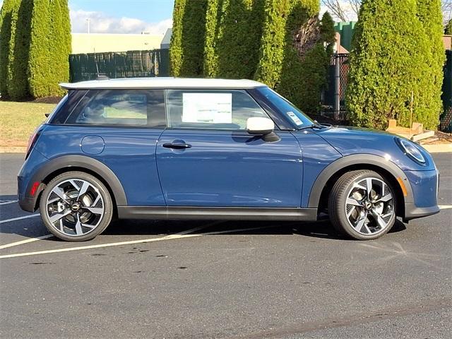 new 2025 MINI Hardtop car, priced at $36,980