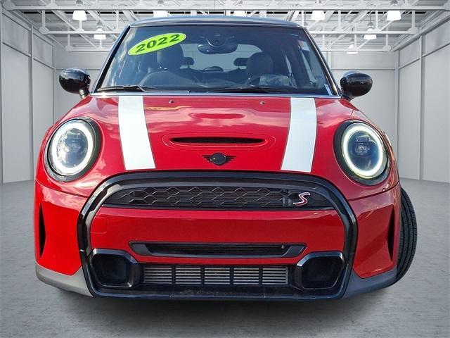 used 2022 MINI Hardtop car, priced at $25,440