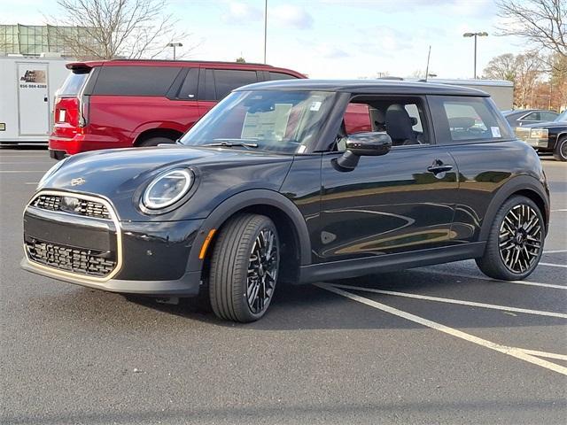 new 2025 MINI Hardtop car, priced at $33,945