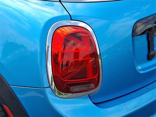 used 2019 MINI Hardtop car, priced at $18,299