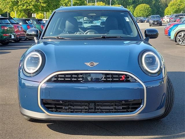 new 2025 MINI Hardtop car, priced at $37,315