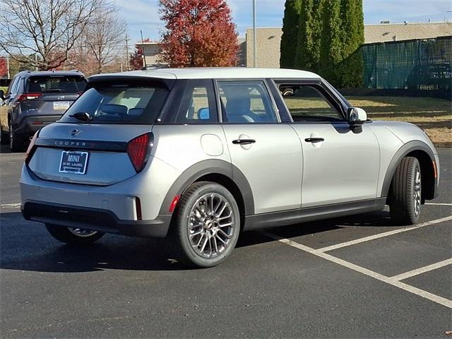 new 2025 MINI Hardtop car, priced at $38,295