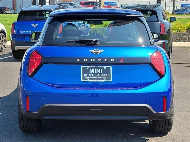 new 2025 MINI Hardtop car, priced at $36,055