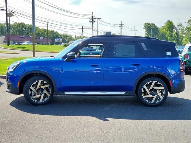 new 2025 MINI Countryman car, priced at $43,370