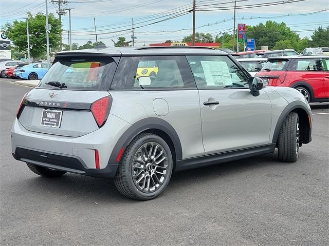 new 2025 MINI Hardtop car, priced at $35,845