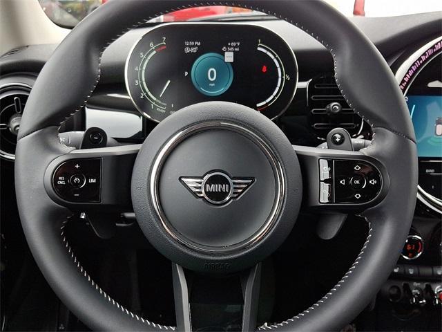 used 2023 MINI Hardtop car, priced at $25,499