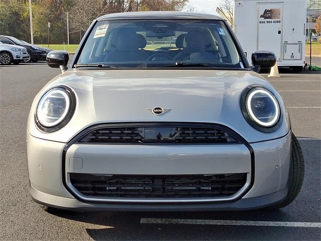 new 2025 MINI Hardtop car, priced at $32,345