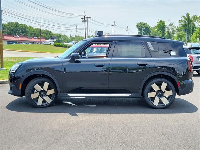 new 2025 MINI Countryman car, priced at $45,380