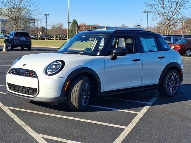 new 2025 MINI Hardtop car, priced at $37,695