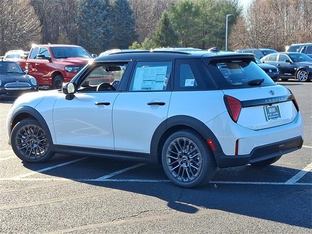 new 2025 MINI Hardtop car, priced at $37,695