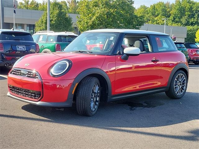 new 2025 MINI Hardtop car, priced at $35,680