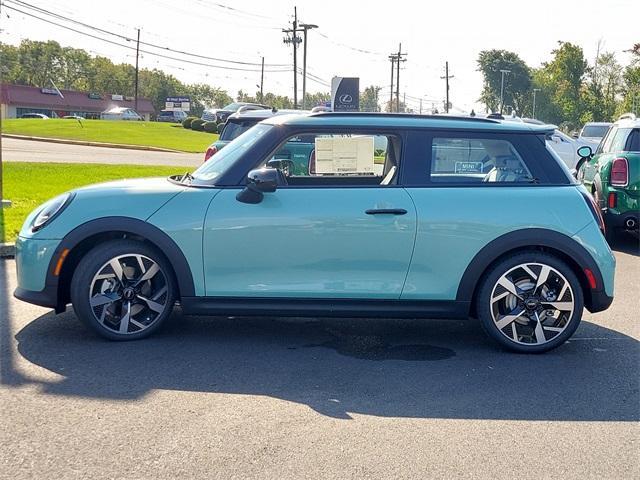 new 2025 MINI Hardtop car, priced at $36,315