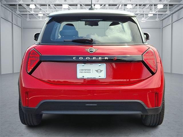 used 2025 MINI Hardtop car, priced at $27,999