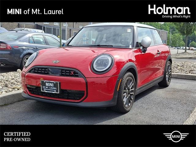 used 2025 MINI Hardtop car, priced at $28,390