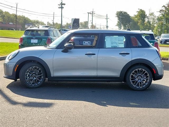 new 2025 MINI Hardtop car, priced at $36,595