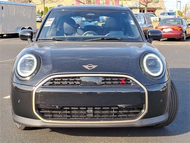 new 2025 MINI Hardtop car, priced at $37,845