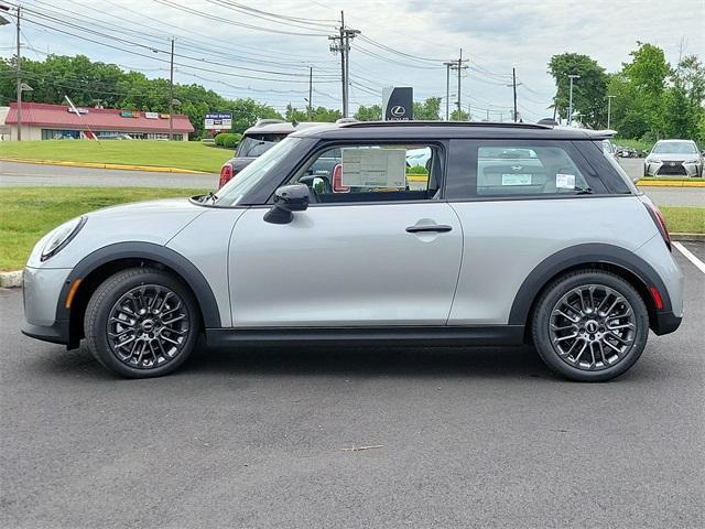 new 2025 MINI Hardtop car, priced at $35,845