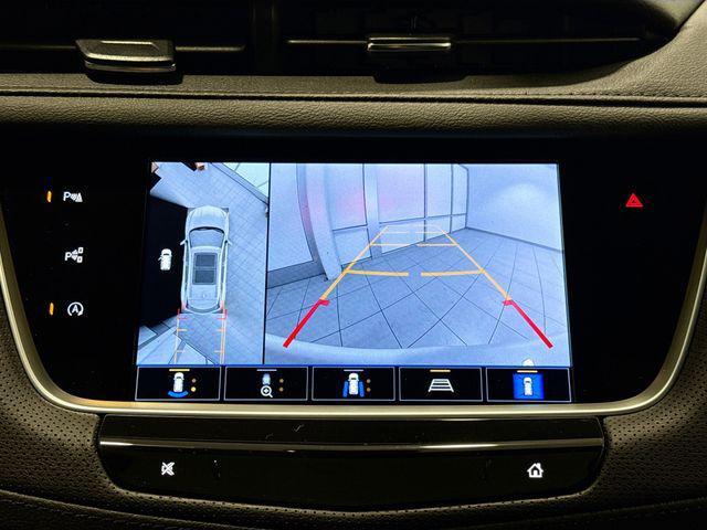 new 2025 Cadillac XT5 car, priced at $60,015