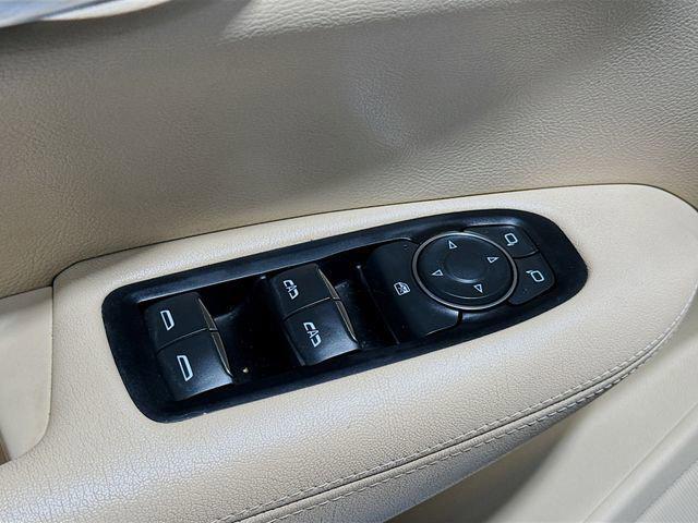 used 2017 Cadillac XT5 car, priced at $14,500