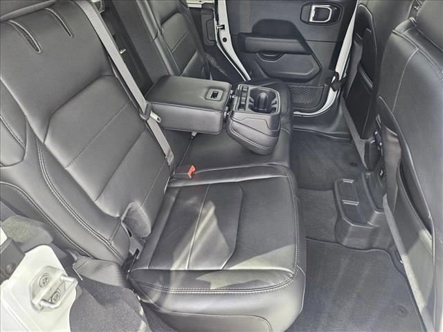 used 2021 Jeep Wrangler Unlimited car, priced at $32,991