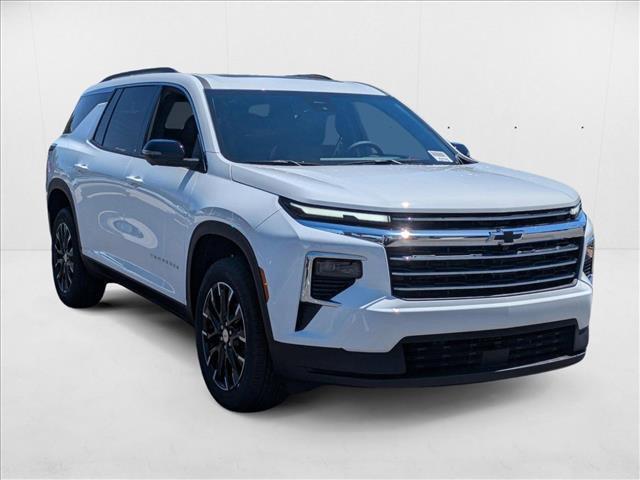 new 2025 Chevrolet Traverse car, priced at $42,990