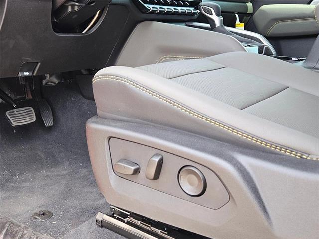 new 2025 Chevrolet Colorado car, priced at $51,243