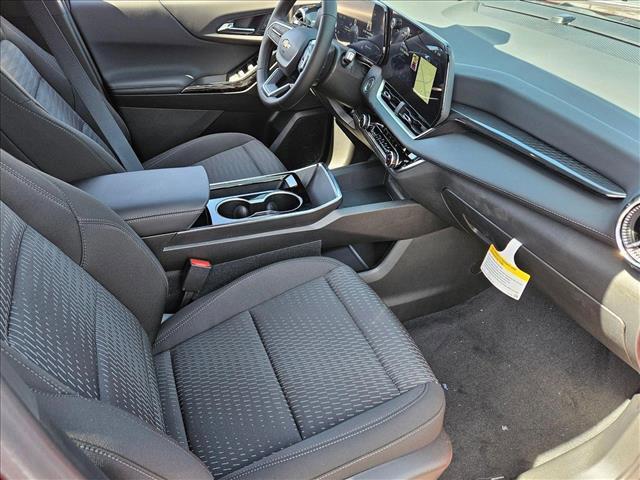 new 2025 Chevrolet Equinox car, priced at $26,990