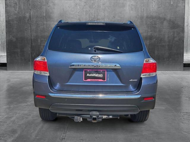 used 2013 Toyota Highlander car, priced at $8,594