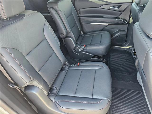 new 2025 Chevrolet Traverse car, priced at $49,990