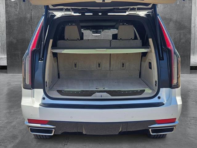 used 2021 Cadillac Escalade ESV car, priced at $56,991