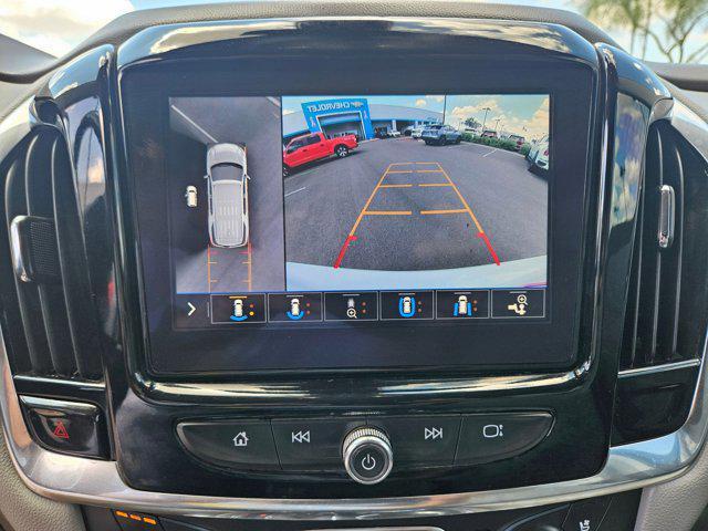 used 2020 Chevrolet Traverse car, priced at $23,992
