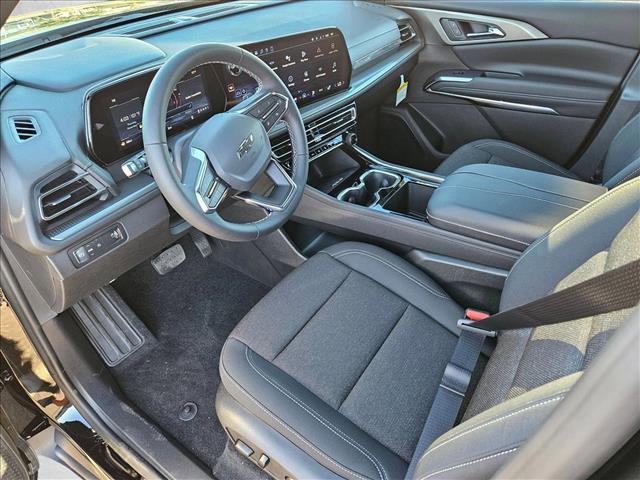 new 2026 Chevrolet Traverse car, priced at $41,490