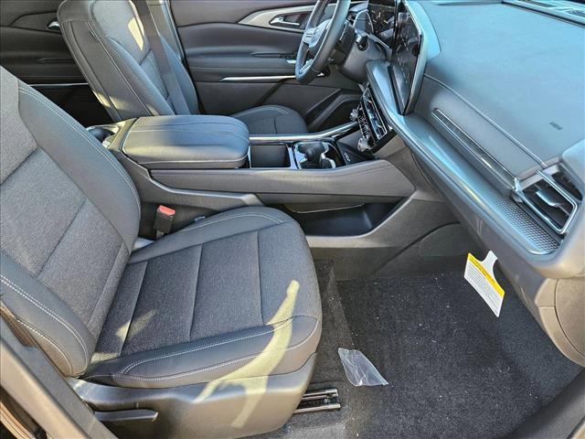 new 2026 Chevrolet Traverse car, priced at $41,490