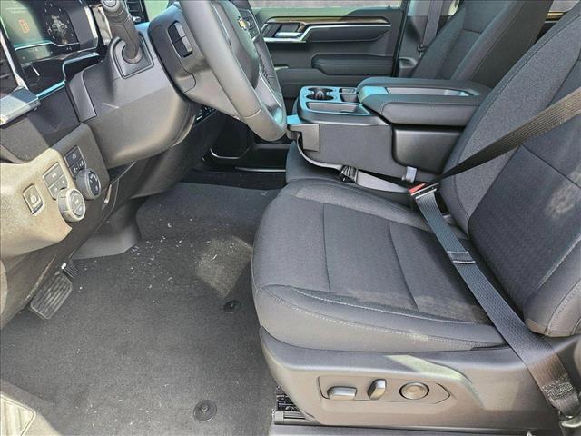 new 2025 Chevrolet Silverado 1500 car, priced at $45,240