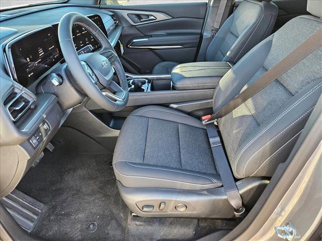 new 2026 Chevrolet Traverse car, priced at $41,490