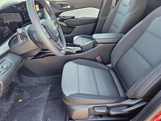 new 2025 Chevrolet Trax car, priced at $20,990